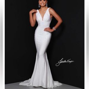 Johnathan Kayne Formal gown